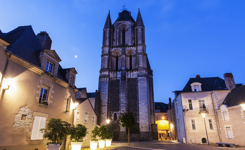 Abbaye Saint-Aubin