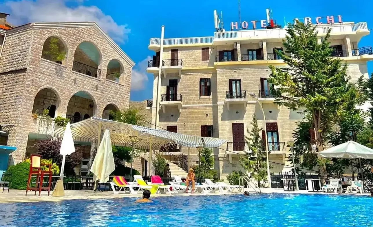 Abchi Grand Hotel