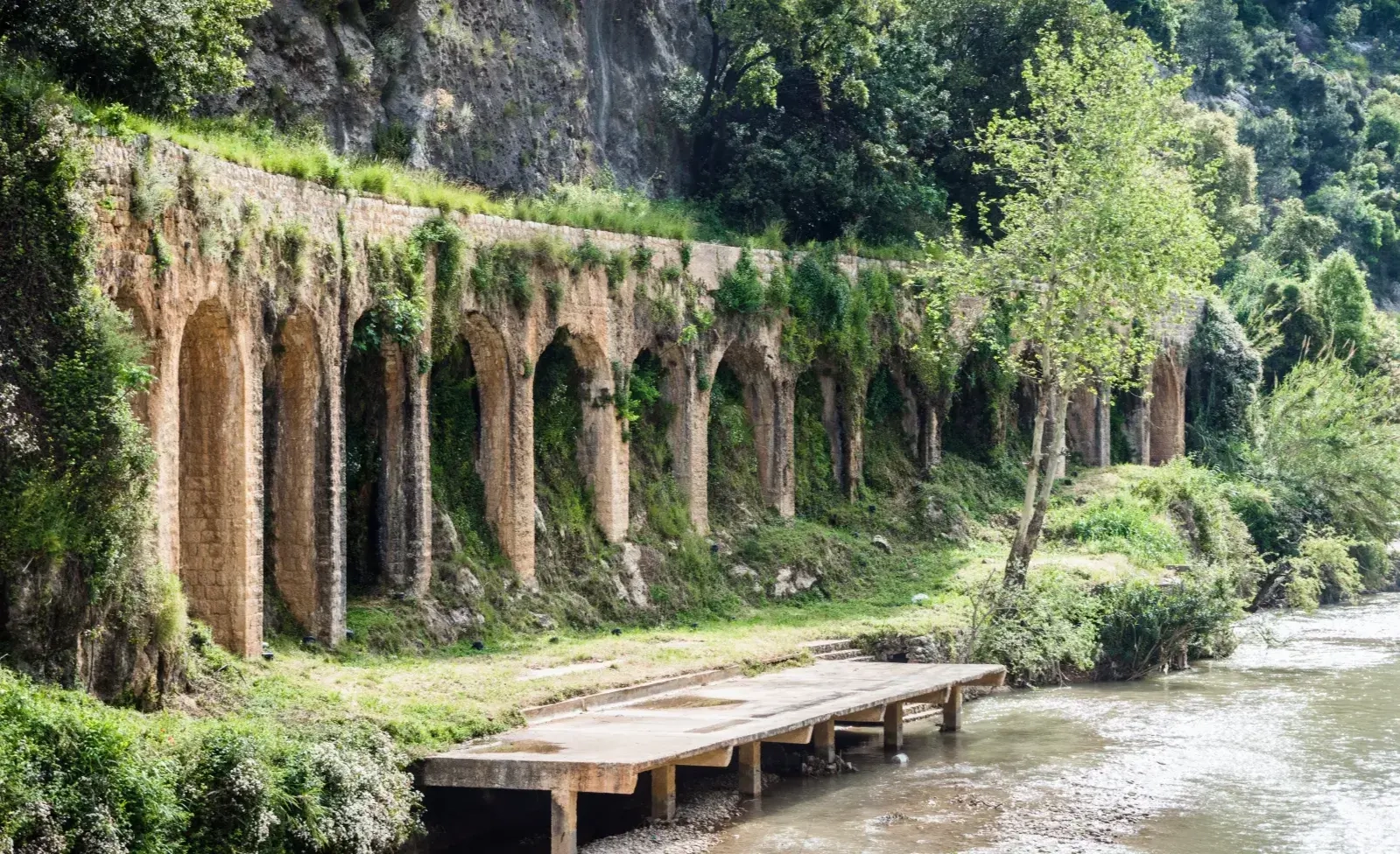Roman aqueduct in Nahr el Kalb
